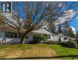1090 RUTHINA AVENUE, North Vancouver, British Columbia