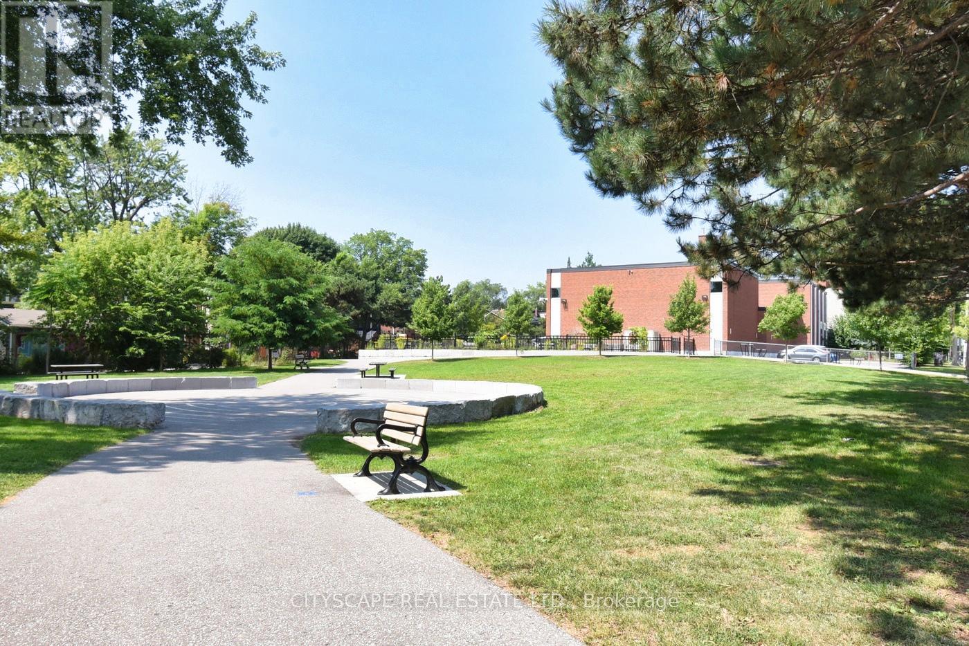 703 Markham Street, Toronto, Ontario  M6G 2M2 - Photo 16 - C13137824