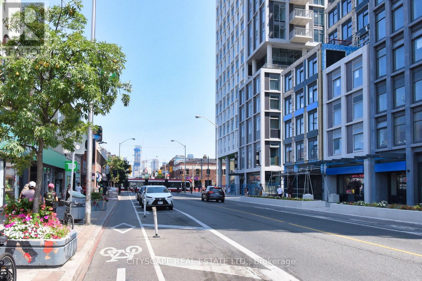 703 Markham Street, Toronto, Ontario  M6G 2M2 - Photo 19 - C13137824
