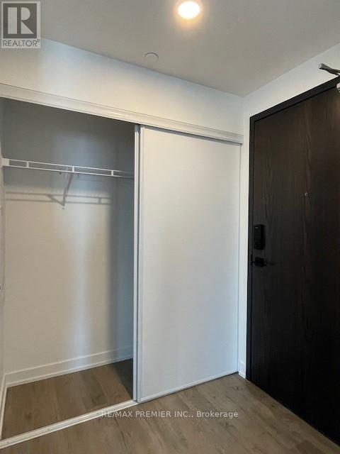 806 - 56 Lakeside Terrace, Barrie, Ontario  L4M 7B9 - Photo 3 - S13136308