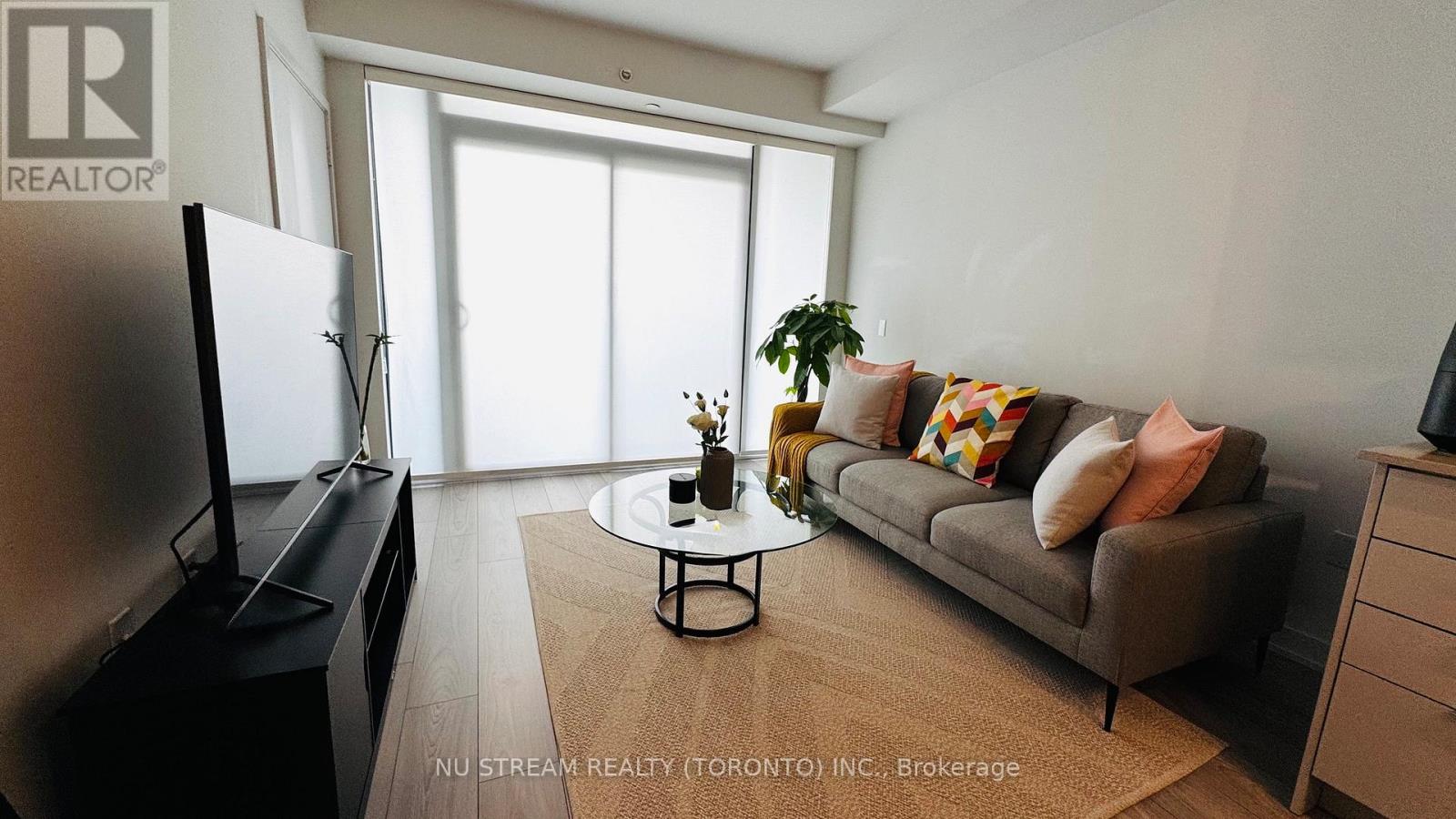 904 - 2920 HIGHWAY 7 ROAD W, Vaughan, Ontario