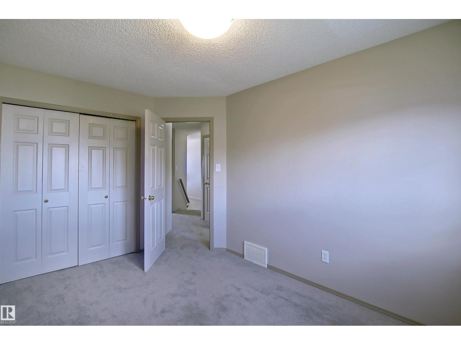8129 7 Av Sw, Edmonton, Alberta  T6X 1L9 - Photo 12 - E4488242