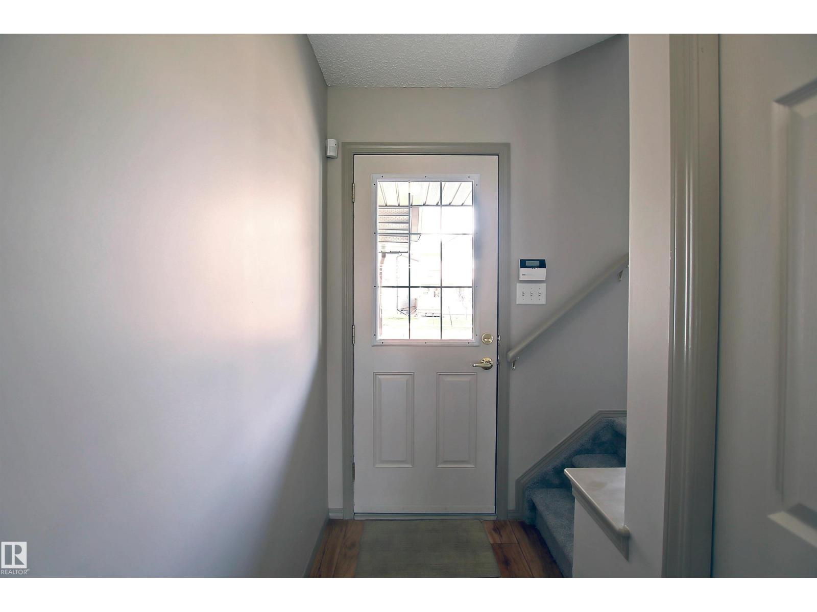 8129 7 Av Sw, Edmonton, Alberta  T6X 1L9 - Photo 5 - E4488242
