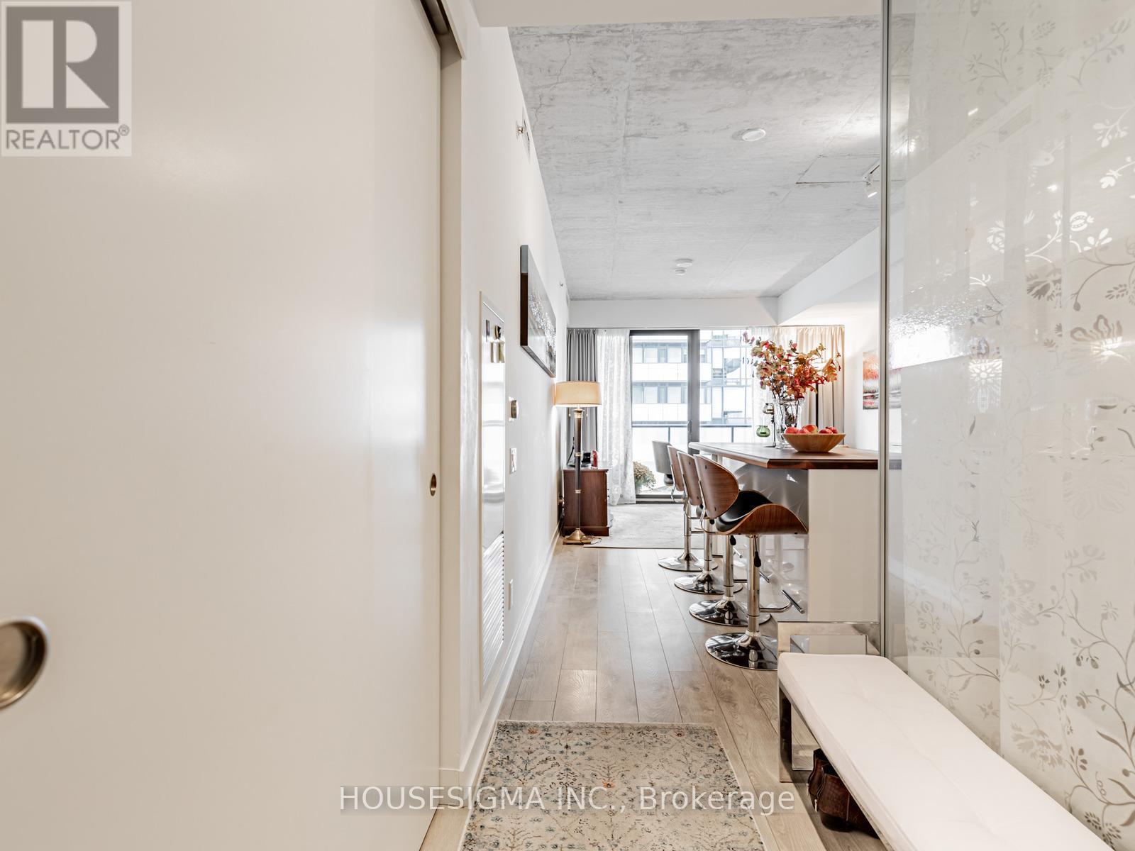 1201 - 185 Roehampton Avenue, Toronto, Ontario  M4P 1R4 - Photo 18 - C13082282