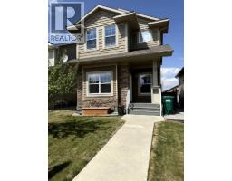 406 Twinriver Road W, Lethbridge, Alberta