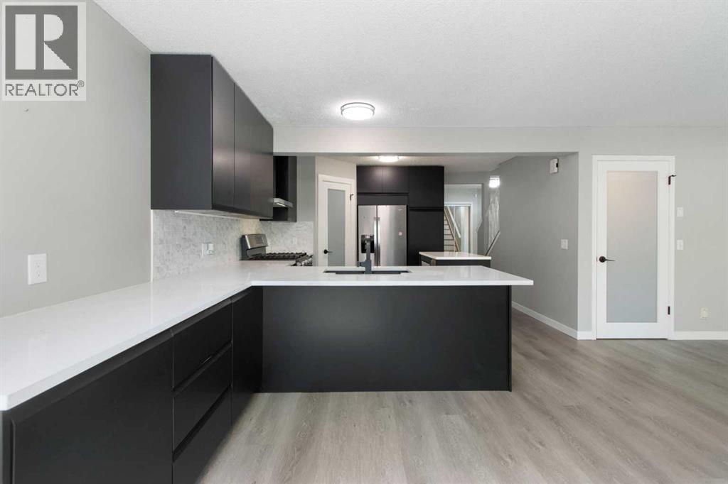 40 Mt Assiniboine Circle SE, Calgary, Alberta  T2Z 2N8 - Photo 21 - A2310951