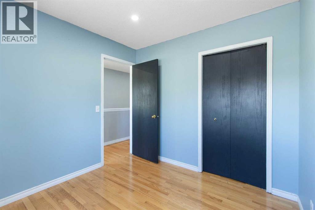 40 Mt Assiniboine Circle SE, Calgary, Alberta  T2Z 2N8 - Photo 28 - A2310951