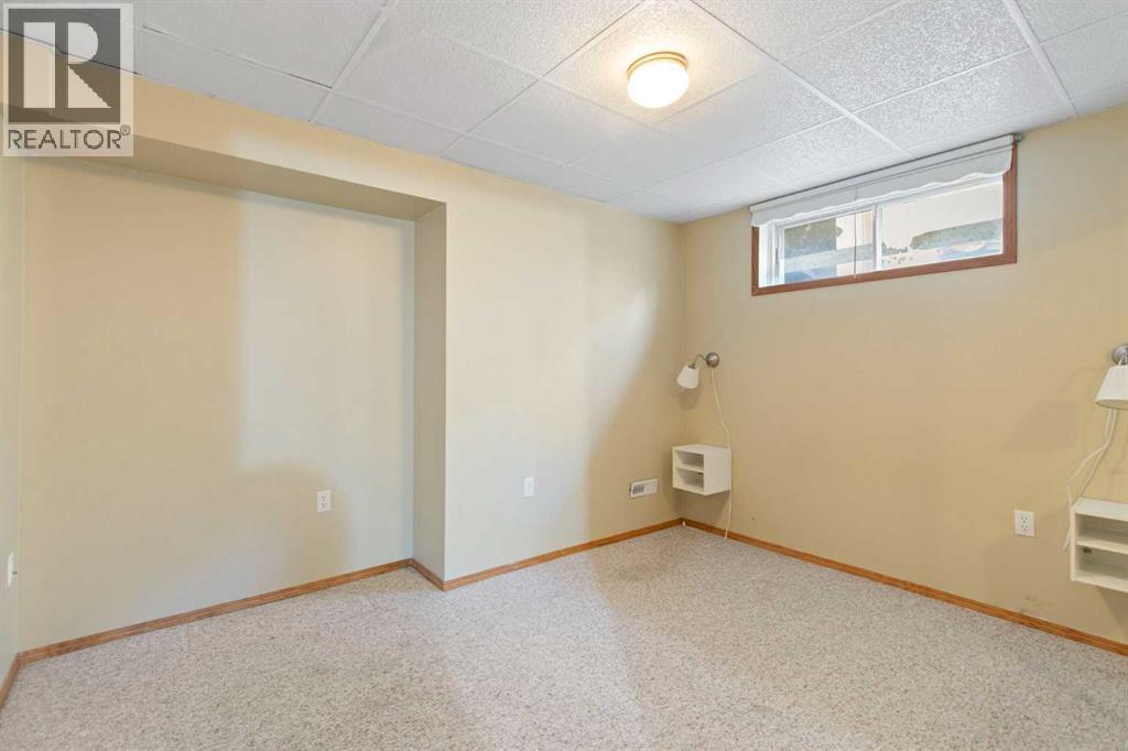 40 Mt Assiniboine Circle SE, Calgary, Alberta  T2Z 2N8 - Photo 31 - A2310951