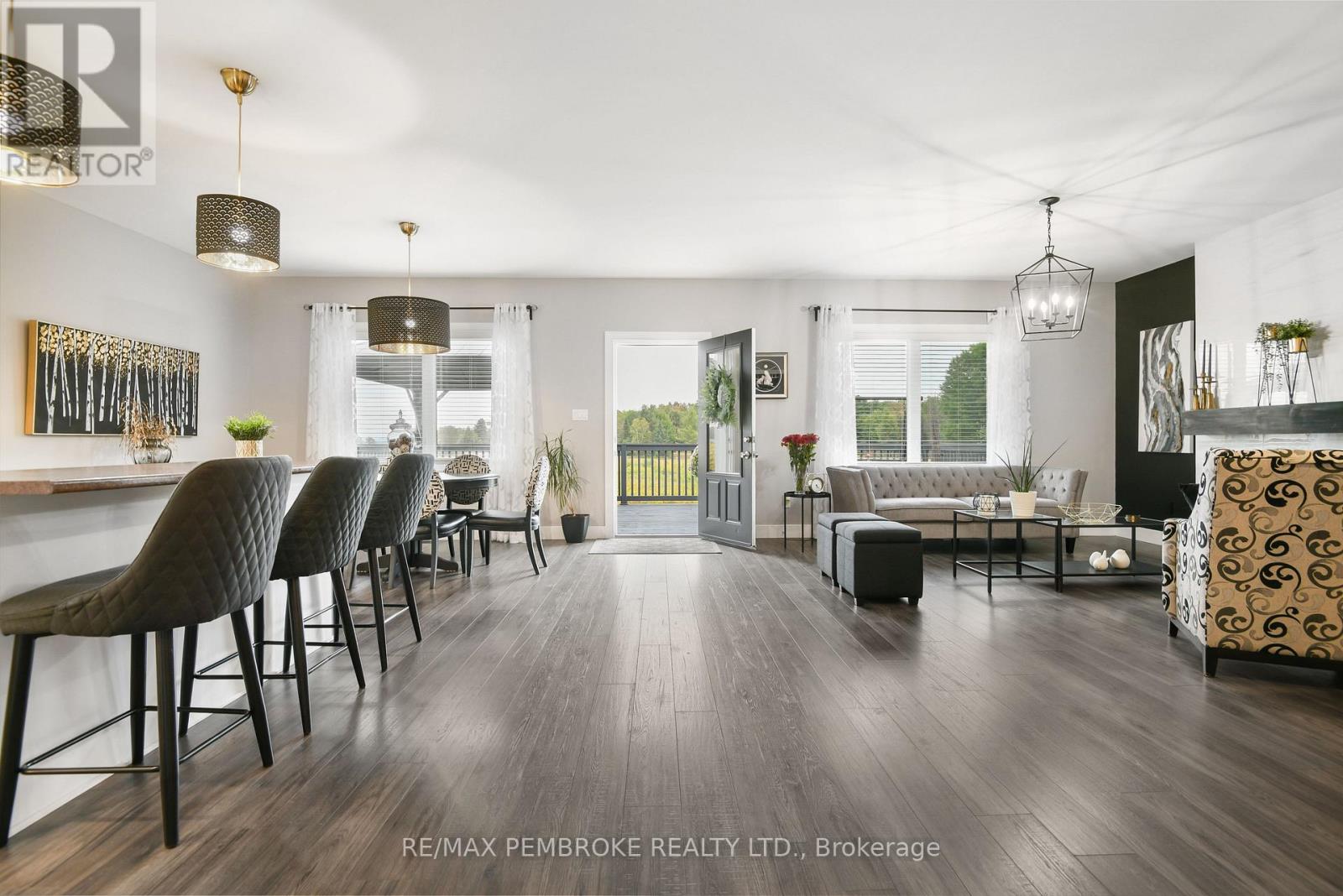 35 Vera Crescent, Whitewater Region, Ontario  K0J 1C0 - Photo 10 - X13137866