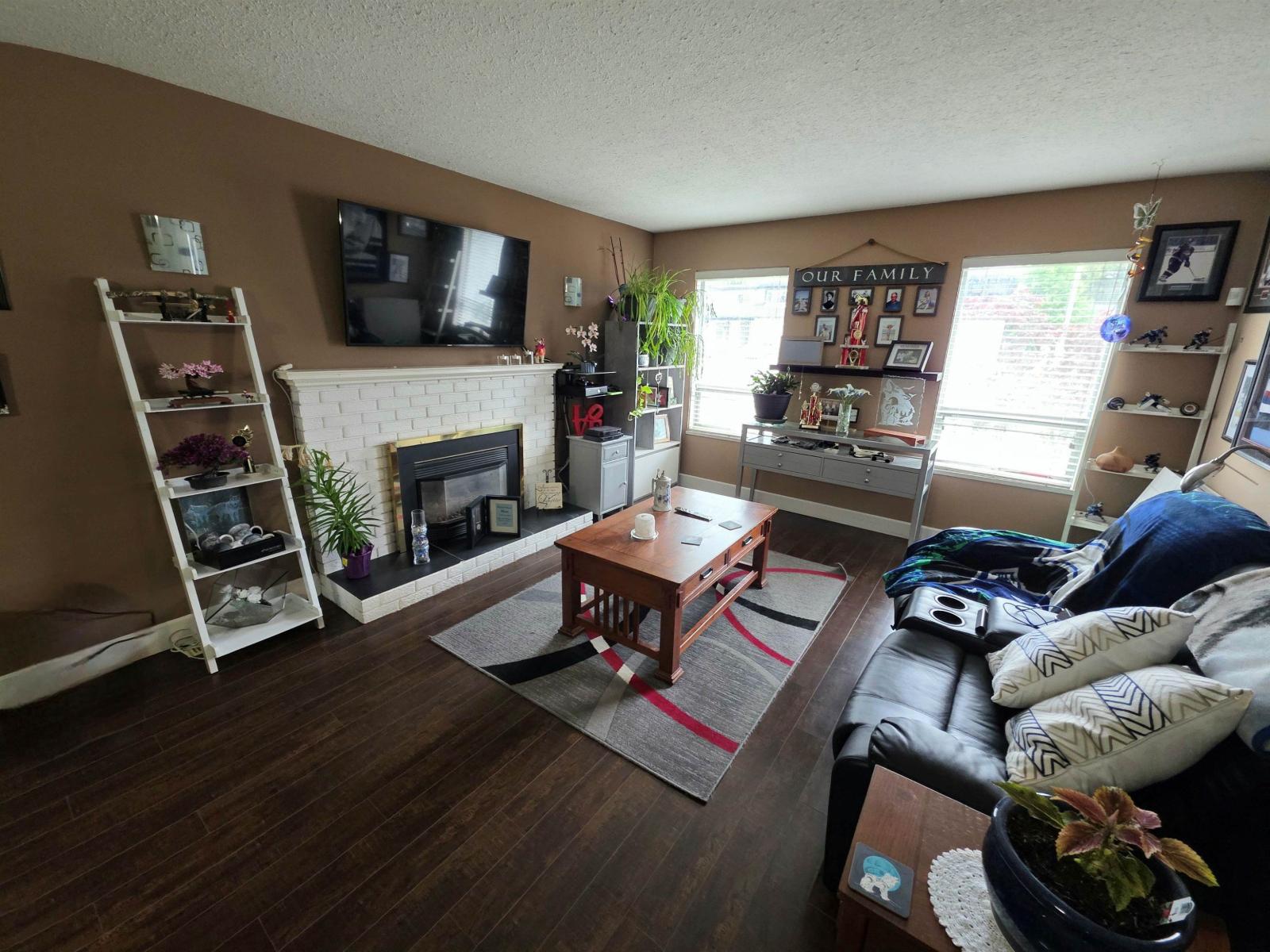 32575 Peardonville Road, Abbotsford, British Columbia  V2T 1N2 - Photo 4 - R3122112