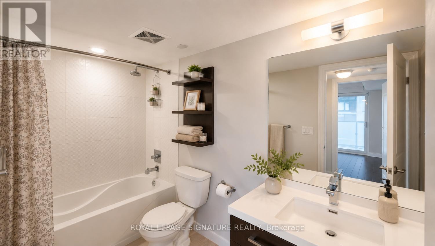 1810 - 28 Ted Rogers Way, Toronto, Ontario  M4Y 2J4 - Photo 6 - C13137634