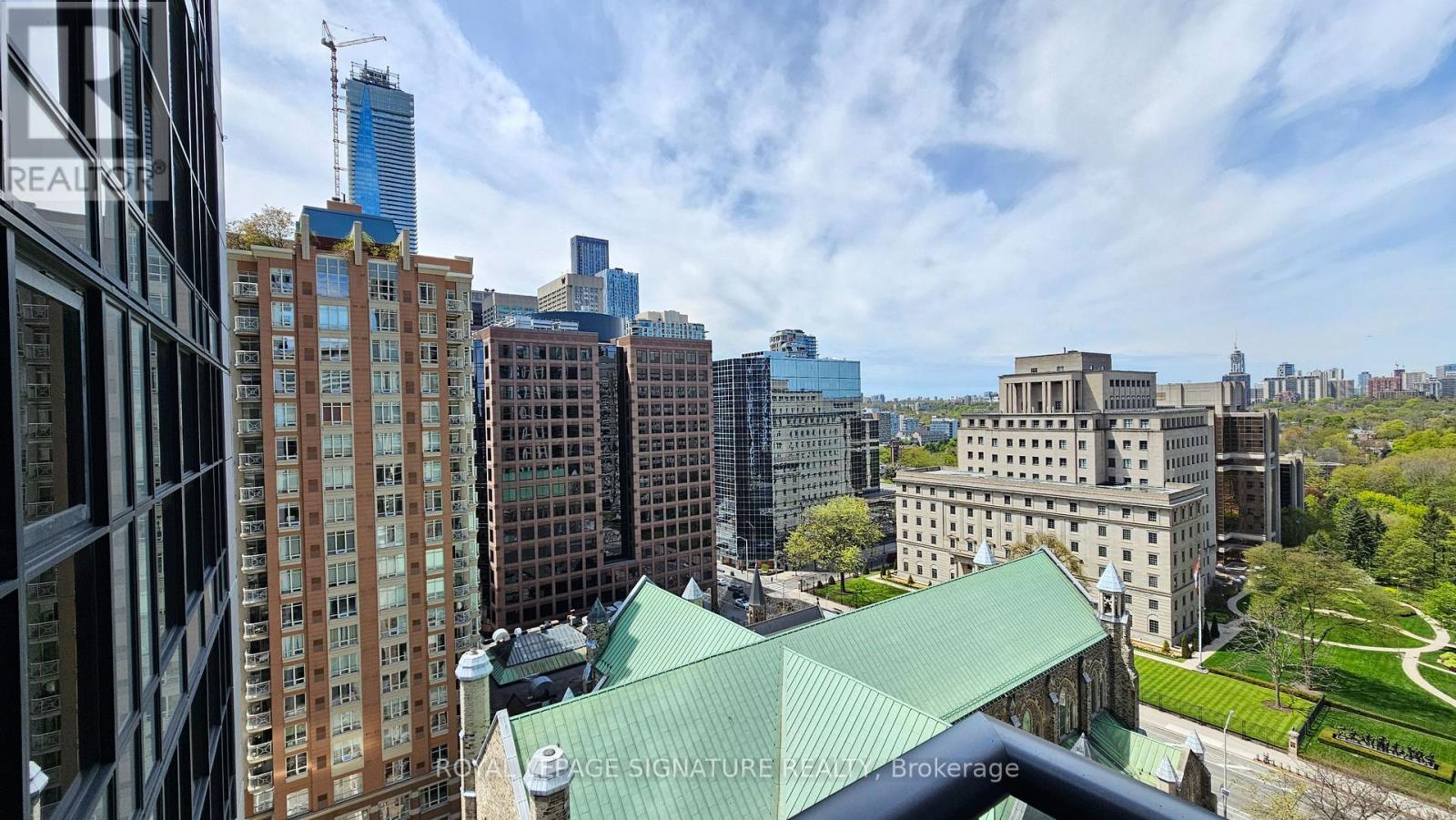 1810 - 28 Ted Rogers Way, Toronto, Ontario  M4Y 2J4 - Photo 9 - C13137634