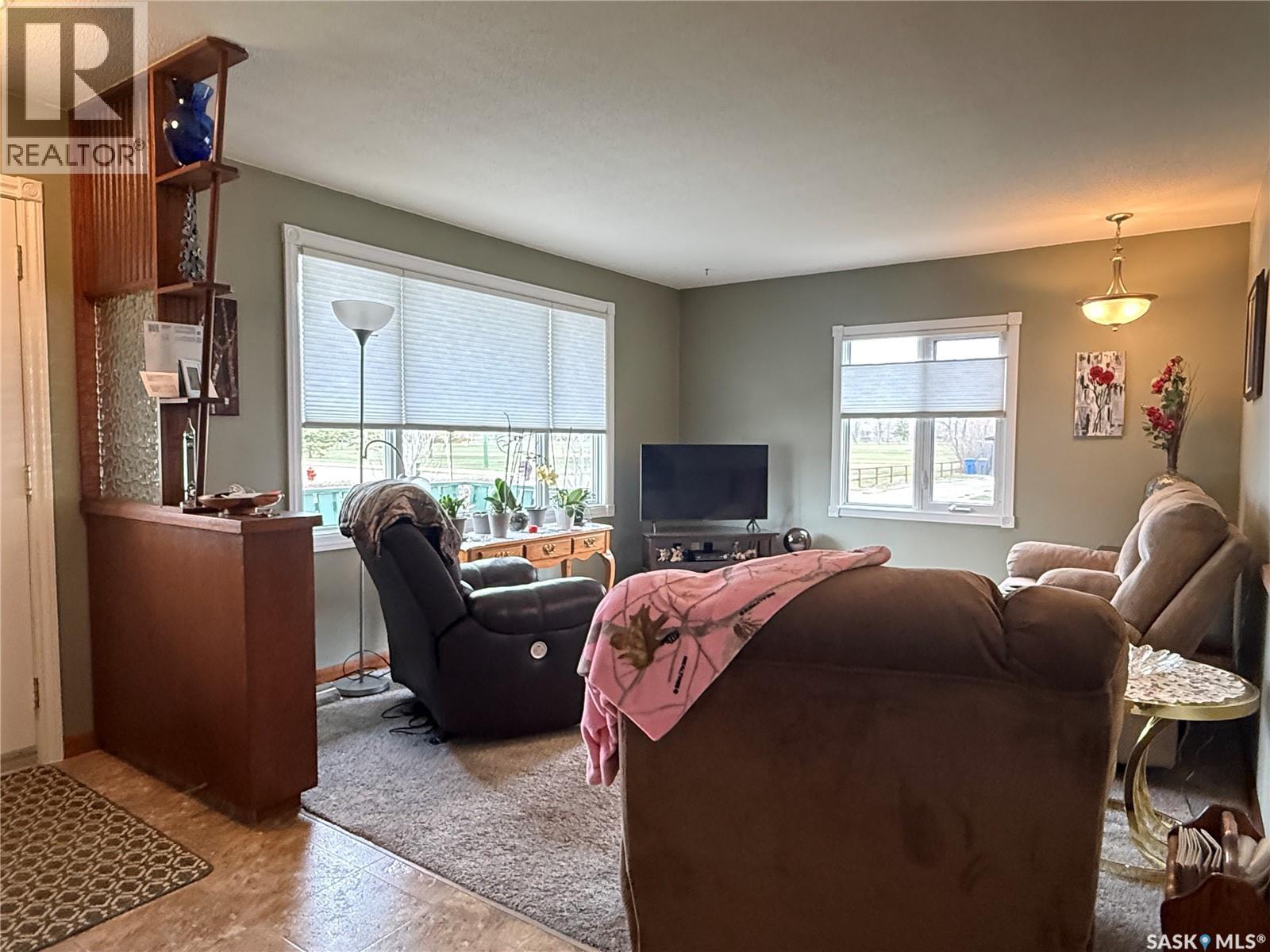 1243 Main Street, Melville, Saskatchewan  S0A 2P0 - Photo 3 - SK036061