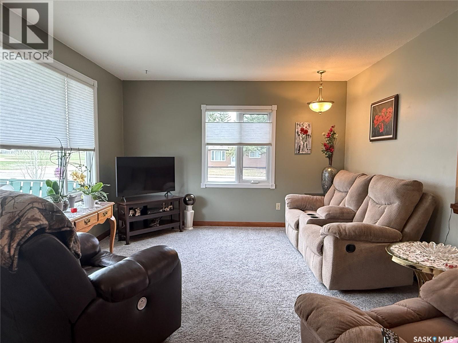 1243 Main Street, Melville, Saskatchewan  S0A 2P0 - Photo 4 - SK036061
