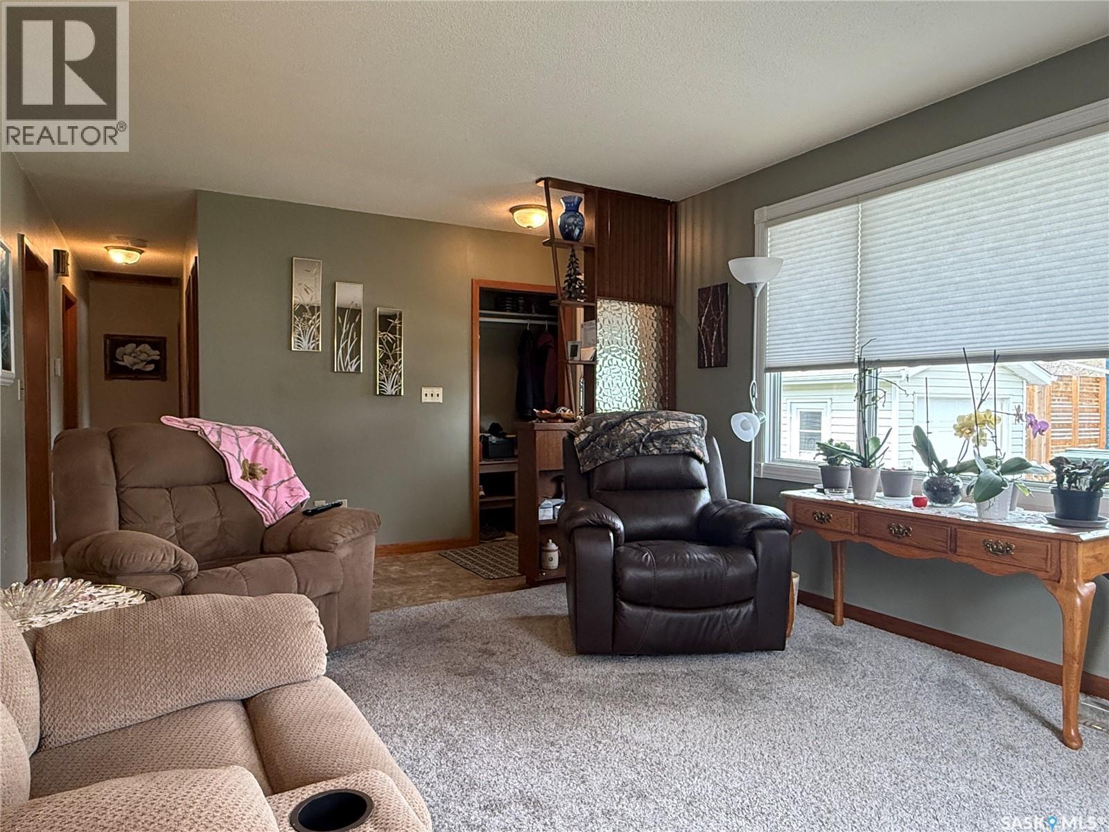 1243 Main Street, Melville, Saskatchewan  S0A 2P0 - Photo 5 - SK036061