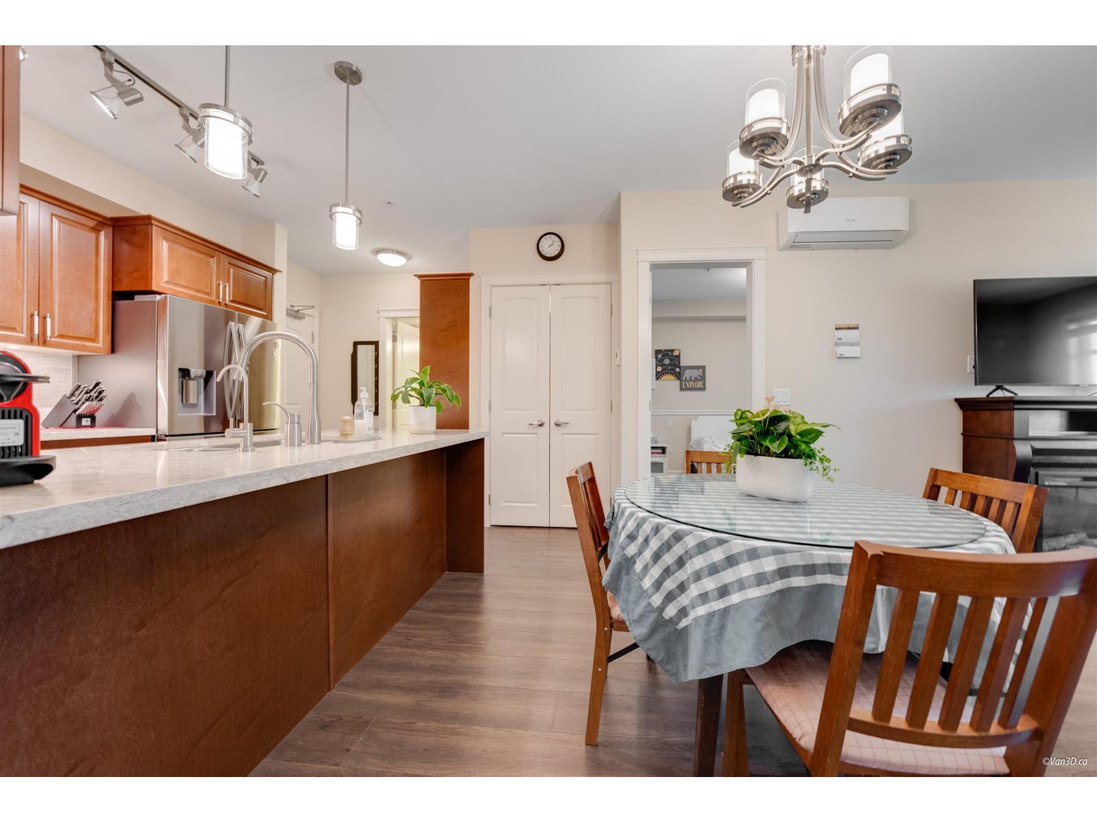 407 3535 146a Street, Surrey, British Columbia  V4P 0H2 - Photo 6 - R3033213