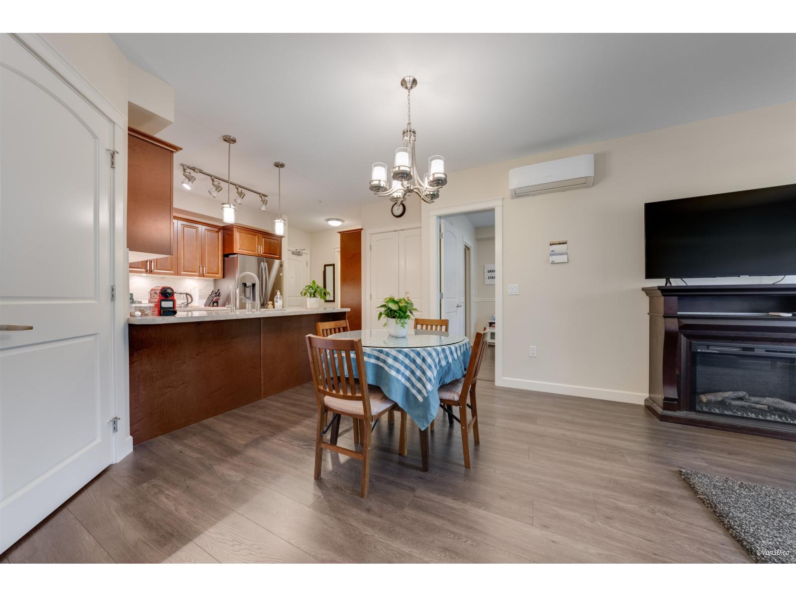 407 3535 146a Street, Surrey, British Columbia  V4P 0H2 - Photo 8 - R3033213