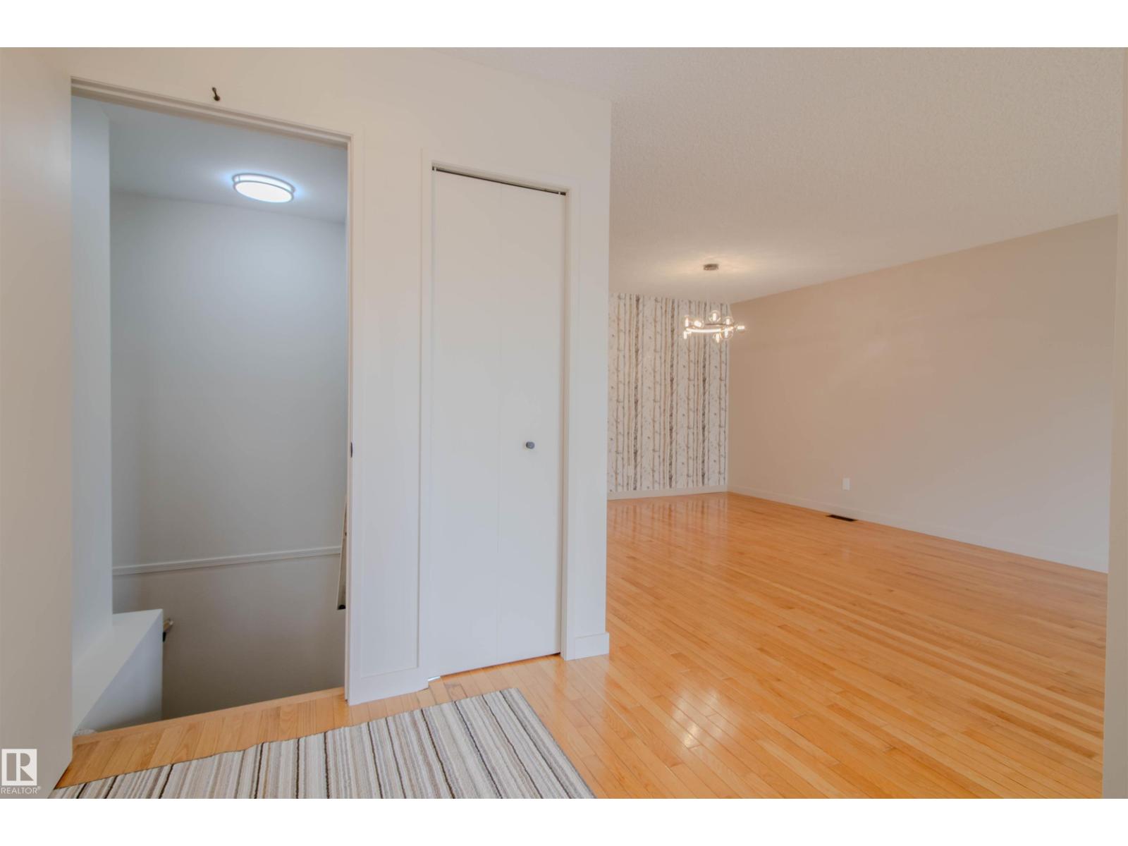 5935 189 St Nw, Edmonton, Alberta  T6M 2J2 - Photo 5 - E4488245