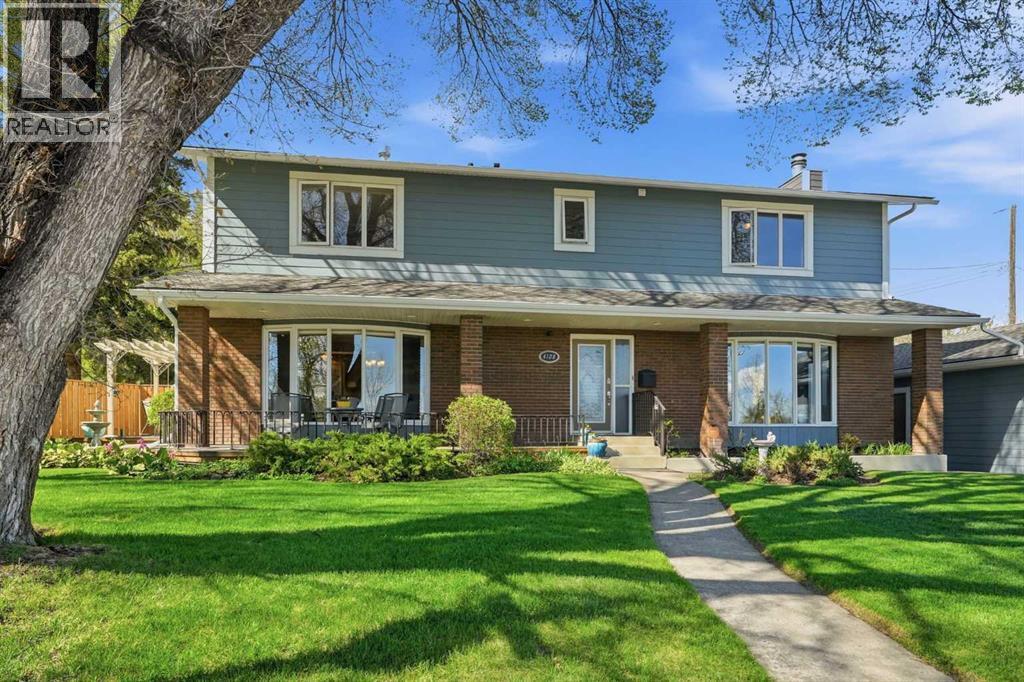 4108 Gatefield Avenue SW, Calgary, Alberta  T3E 4C5 - Photo 2 - A2311873