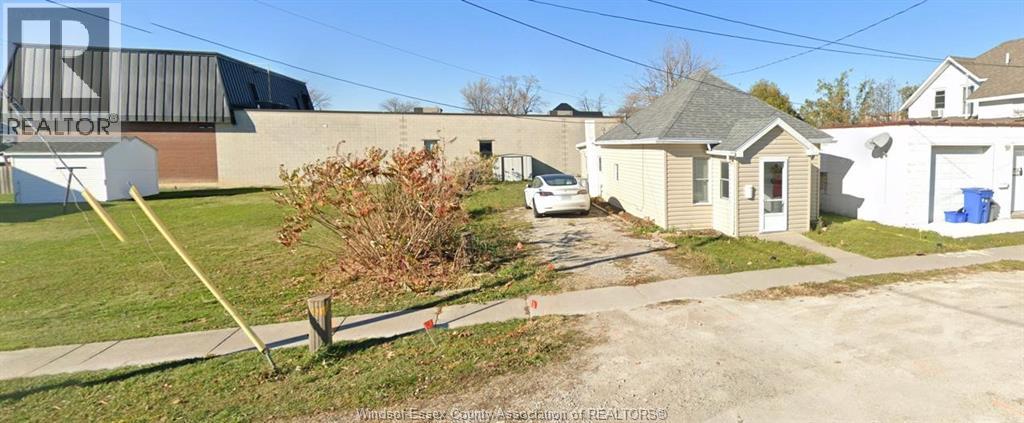 9 MEDORA AVENUE West, Essex, Ontario