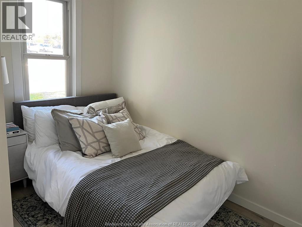 9 Medora Avenue West, Essex, Ontario  N8M 2H7 - Photo 8 - 26011282