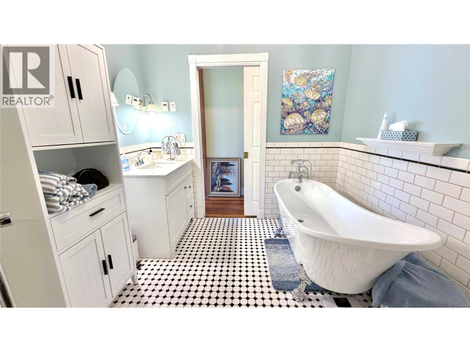 256 Copper Avenue S, Greenwood, British Columbia  V0H 1J0 - Photo 17 - 10387695