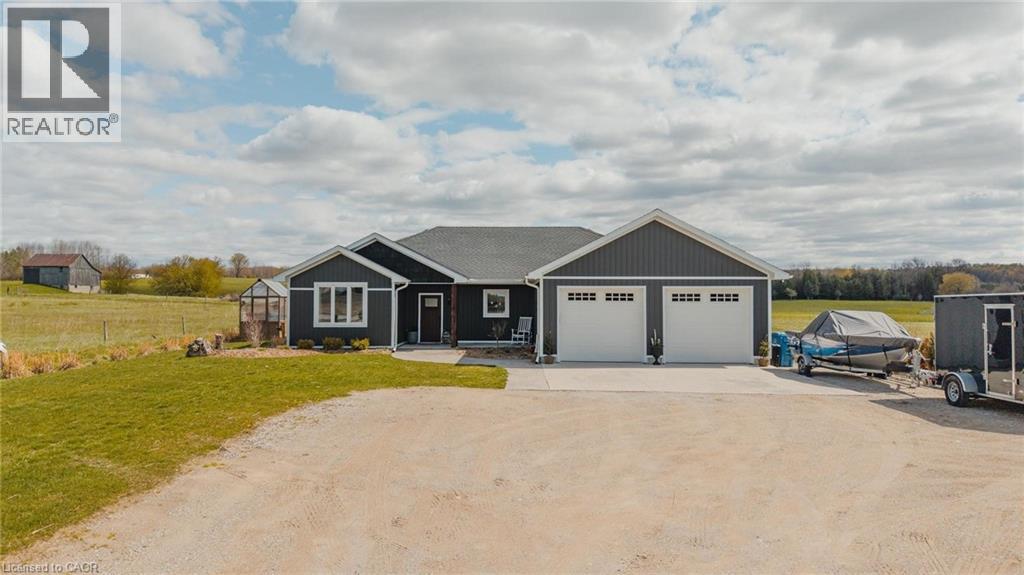 401372 GREY RD 4, Hanover, Ontario