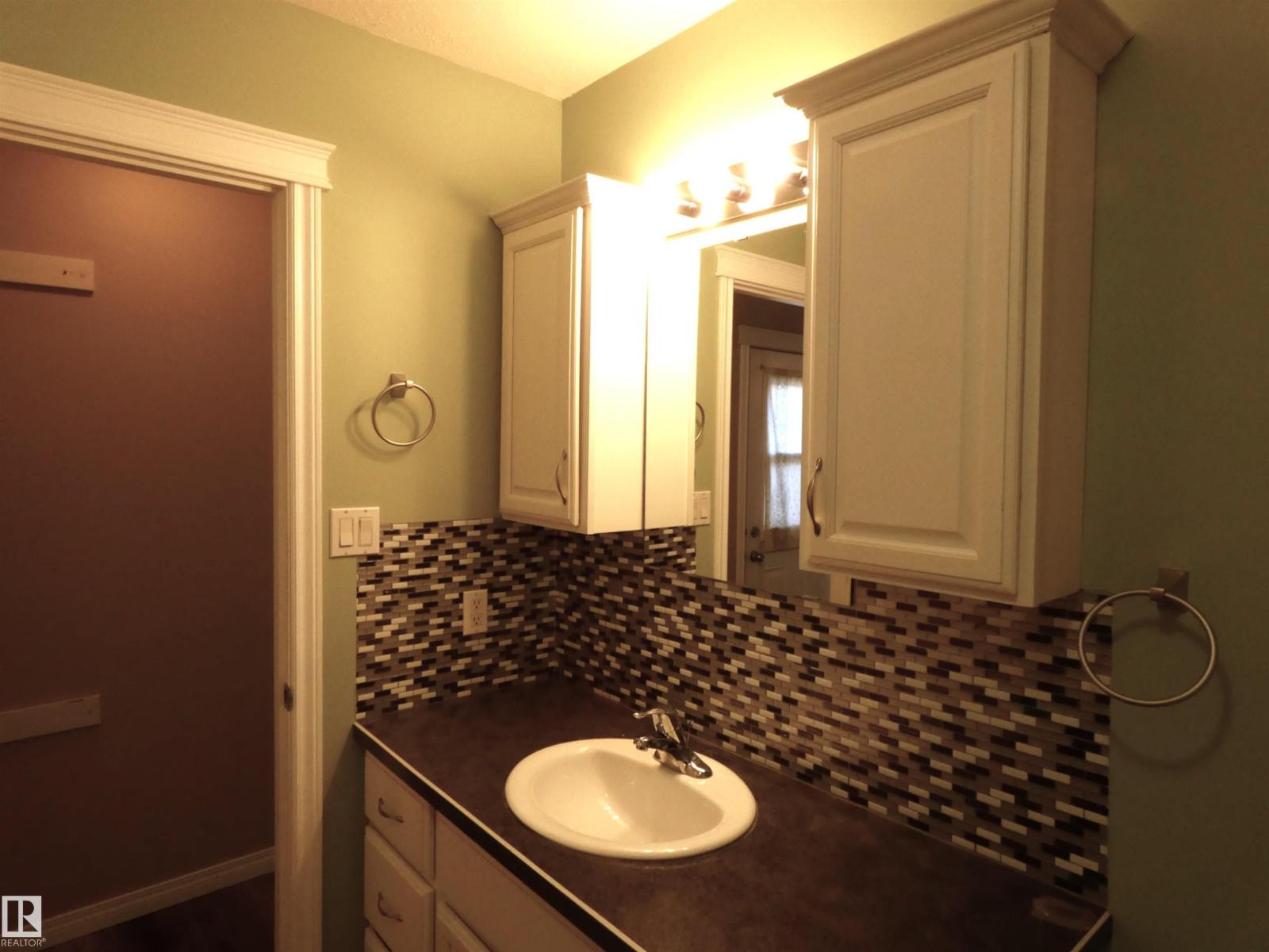 4942 49 St, Manola, Alberta  T7N 1A2 - Photo 19 - E4488247