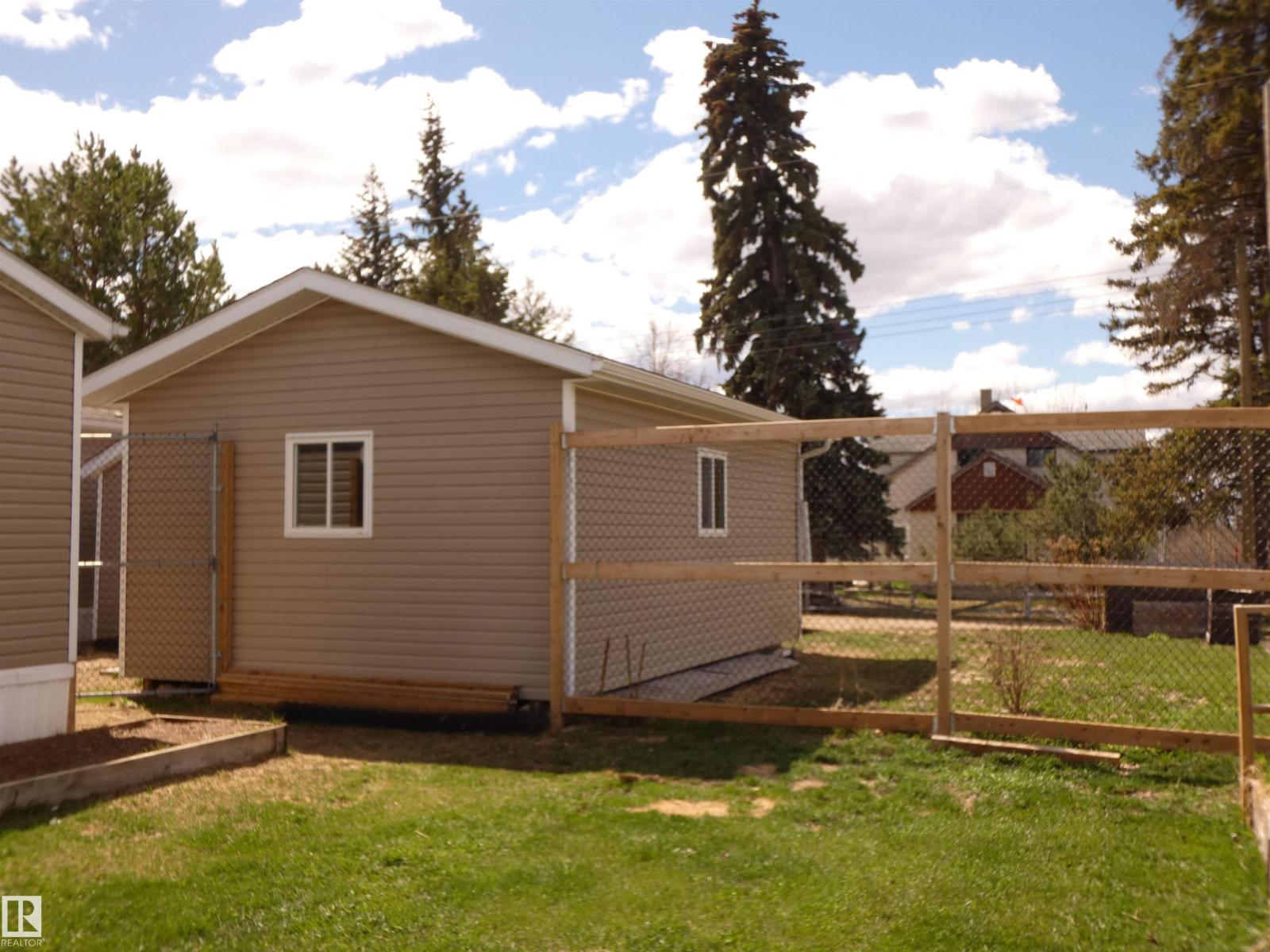 4942 49 St, Manola, Alberta  T7N 1A2 - Photo 35 - E4488247
