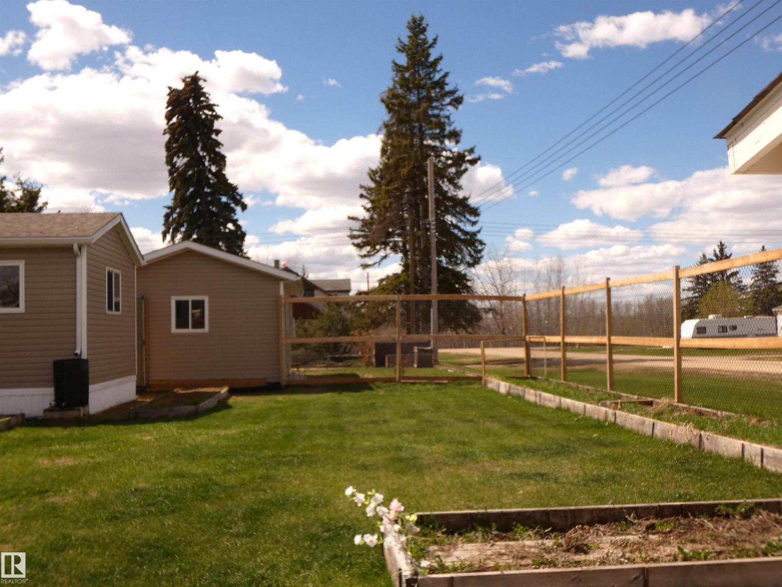 4942 49 St, Manola, Alberta  T7N 1A2 - Photo 42 - E4488247