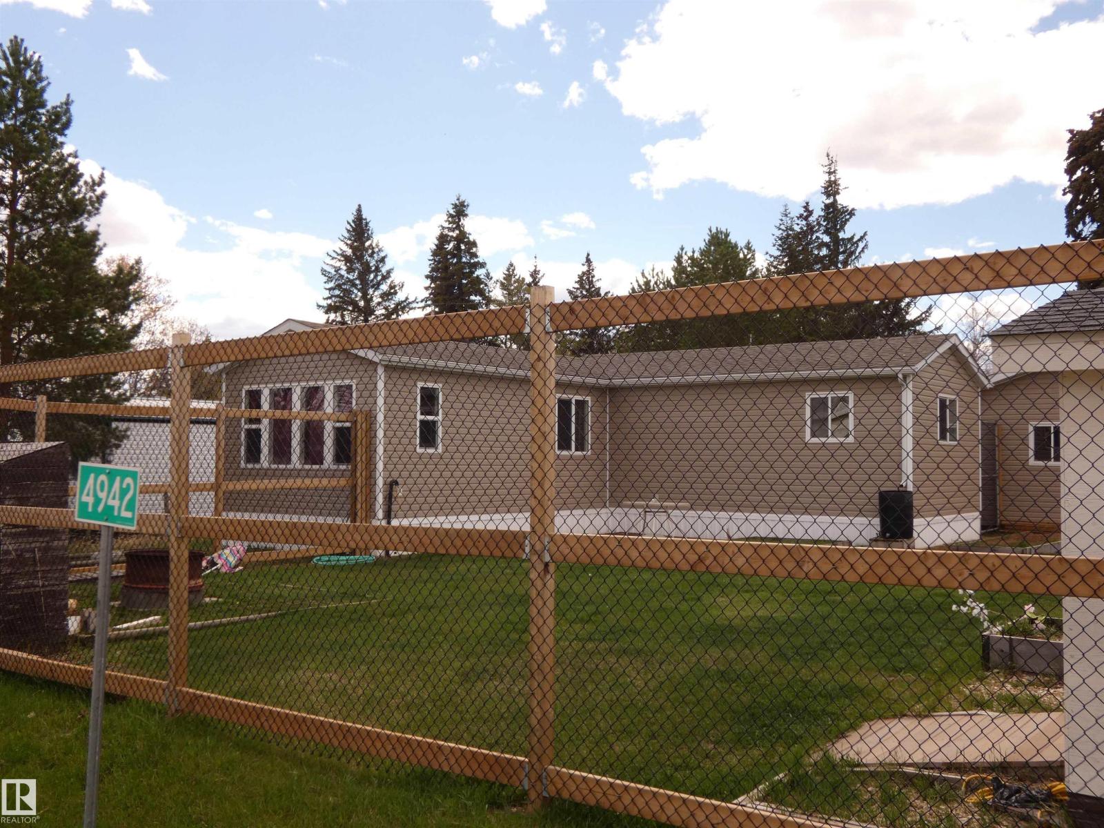 4942 49 St, Manola, Alberta  T7N 1A2 - Photo 47 - E4488247