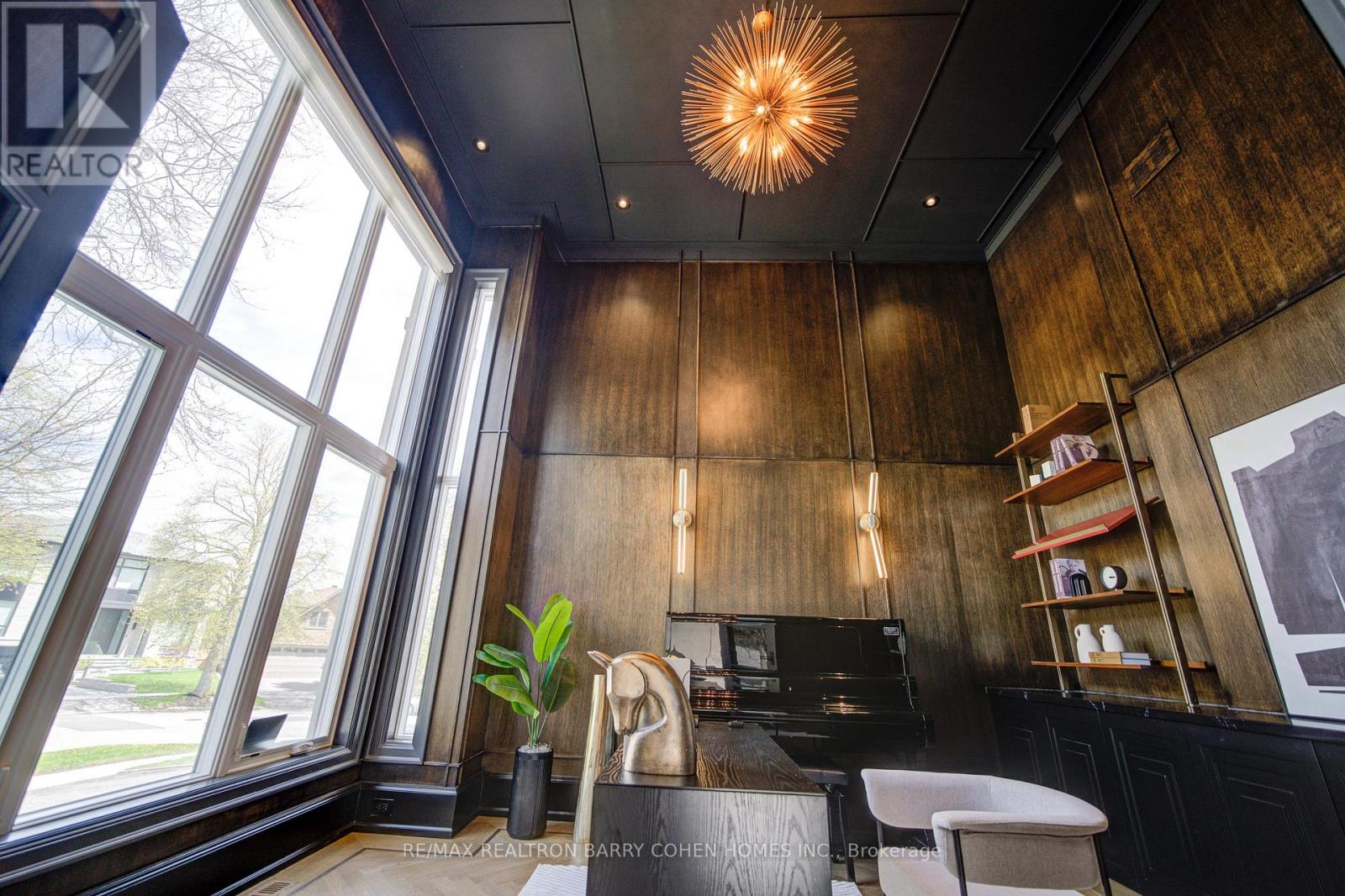 15 Ames Circle, Toronto, Ontario  M3B 3B9 - Photo 5 - C13137894