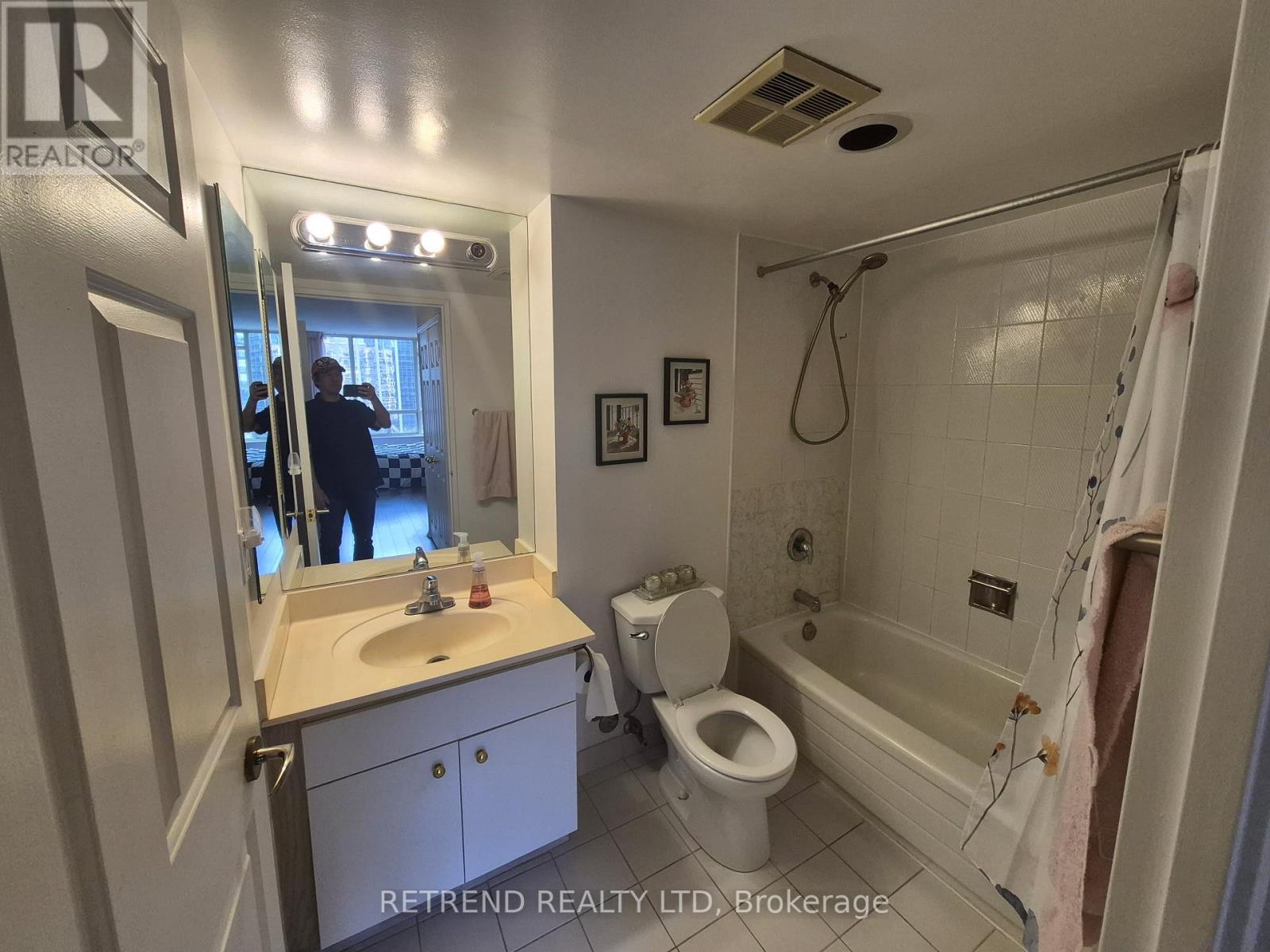 1601 - 30 Greenfield Avenue, Toronto, Ontario  M2N 6N3 - Photo 12 - C13137902
