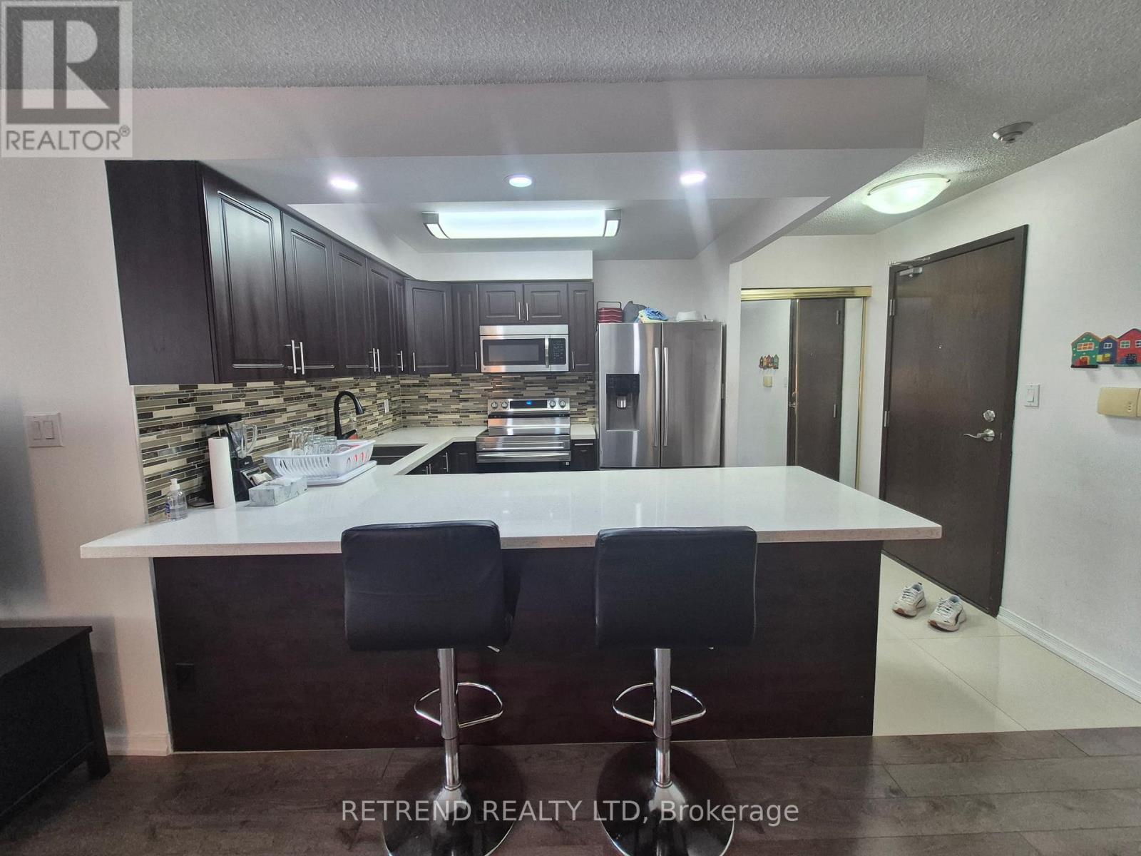 1601 - 30 Greenfield Avenue, Toronto, Ontario  M2N 6N3 - Photo 2 - C13137902