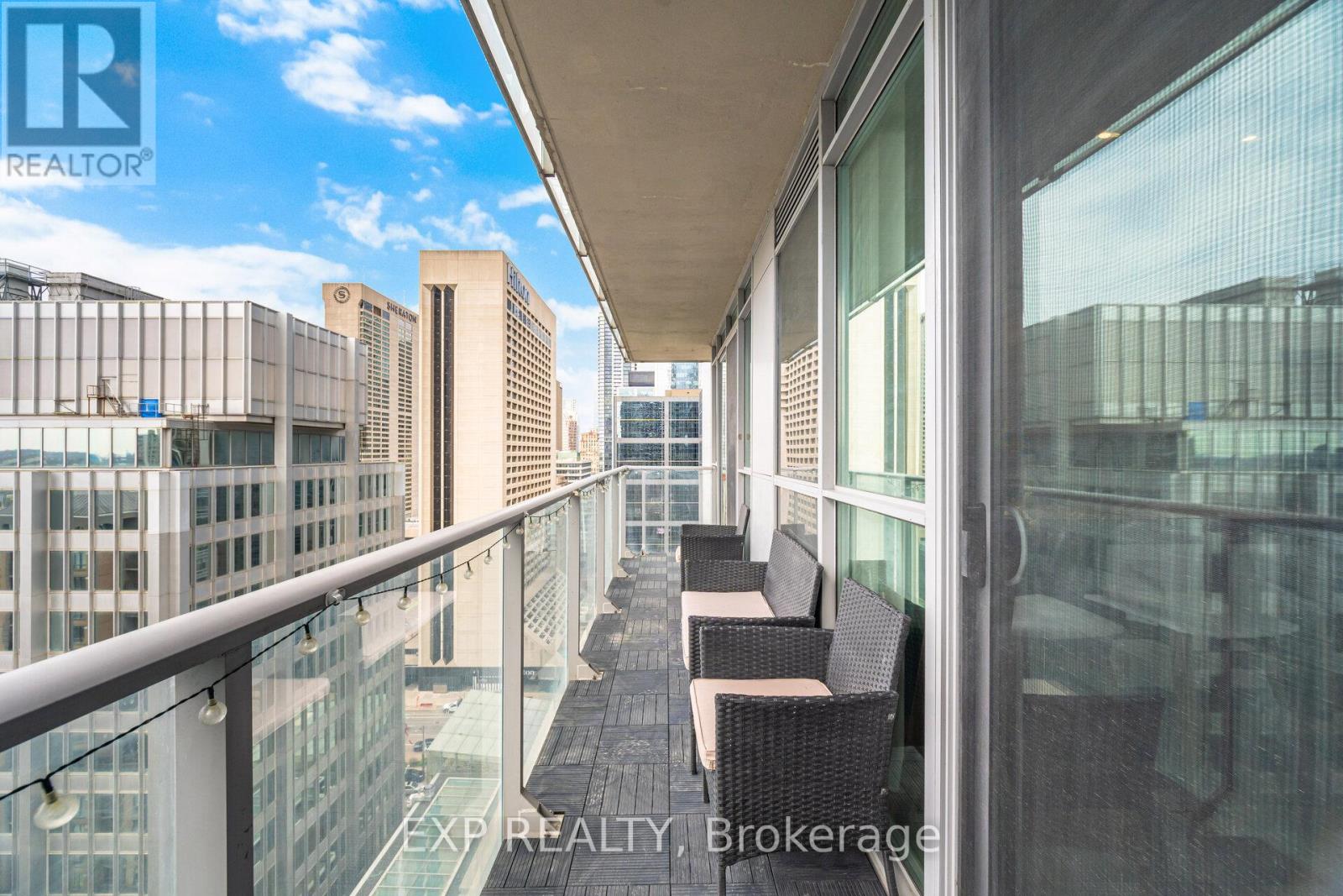 1907 - 126 Simcoe Street, Toronto, Ontario  M5H 4E6 - Photo 31 - C13137904