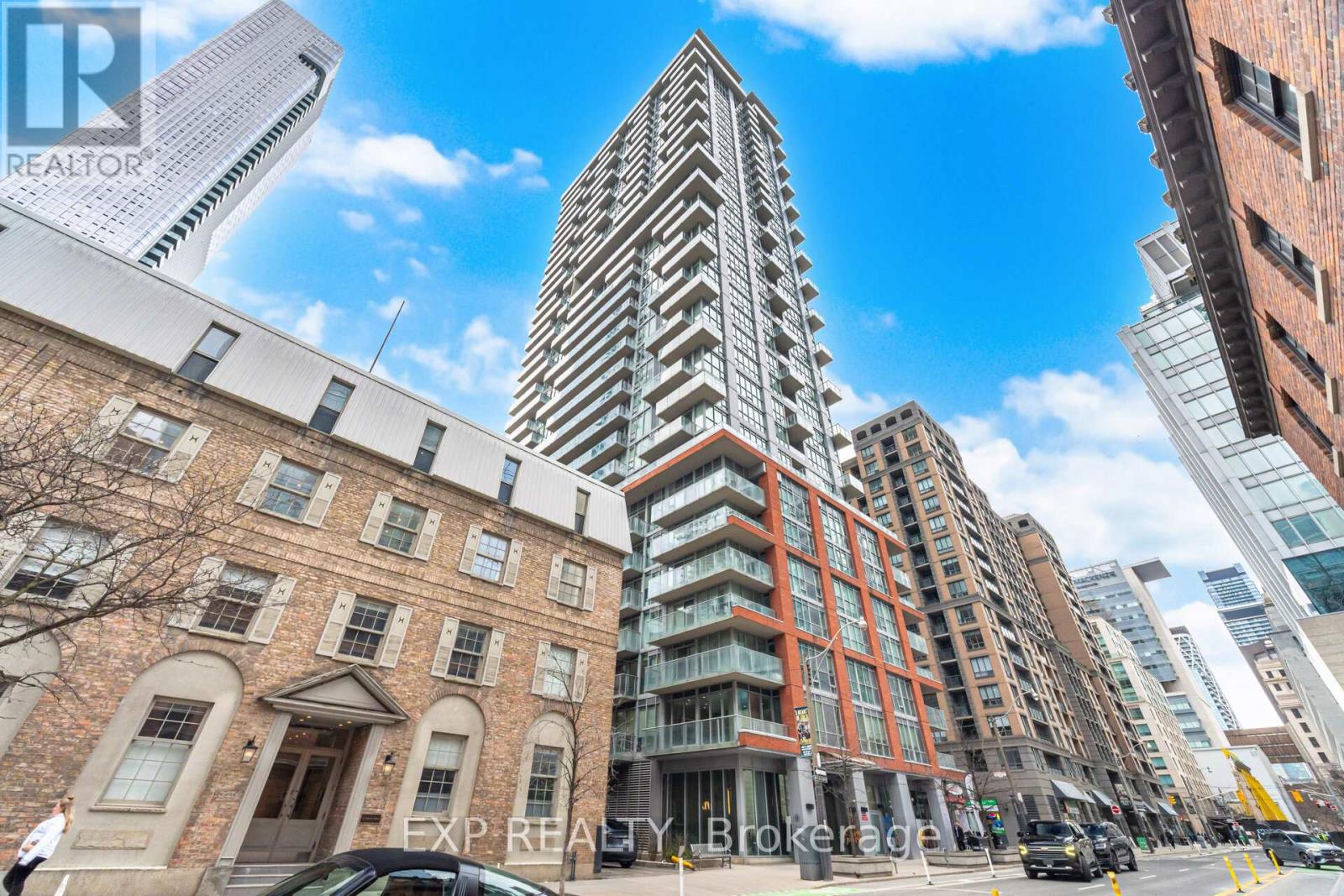 1907 - 126 Simcoe Street, Toronto, Ontario  M5H 4E6 - Photo 38 - C13137904