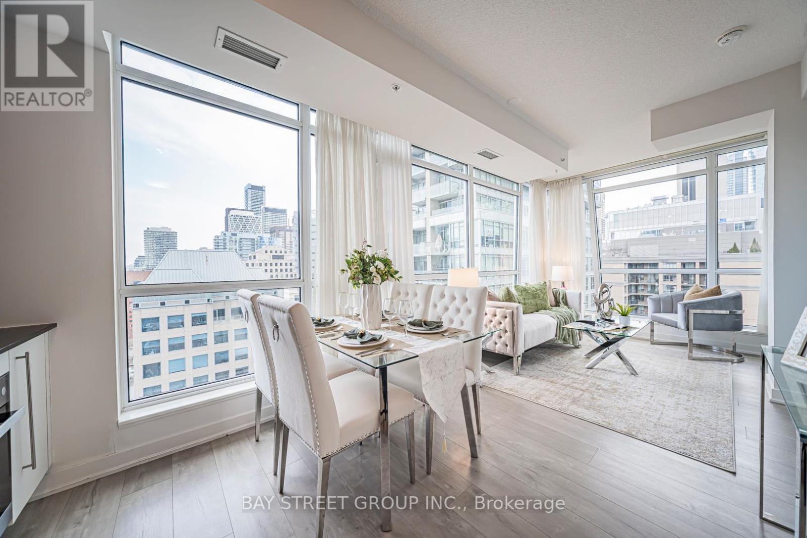 1502 - 30 NELSON STREET, Toronto, Ontario