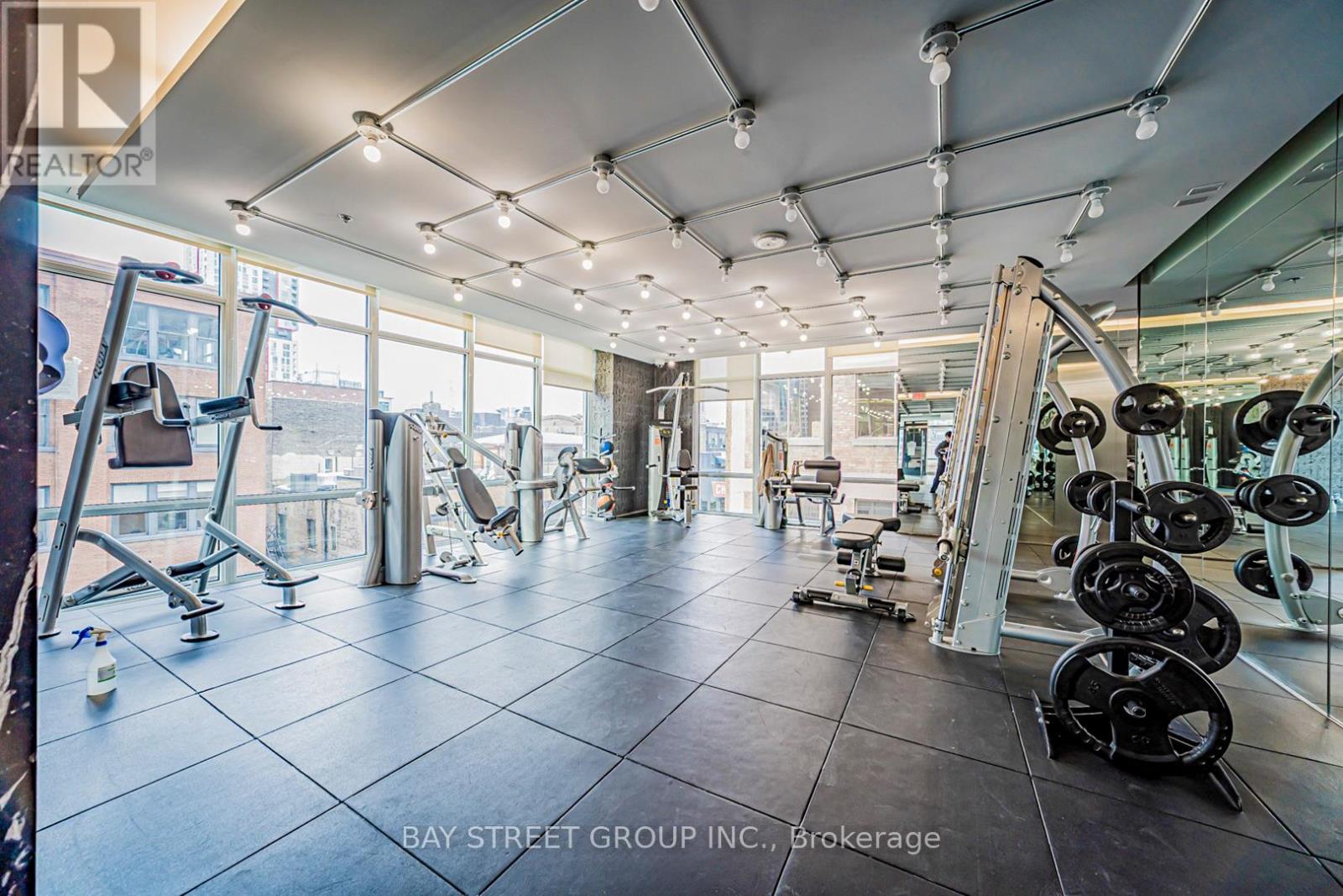 1502 - 30 Nelson Street, Toronto, Ontario  M5V 0H5 - Photo 28 - C13137916