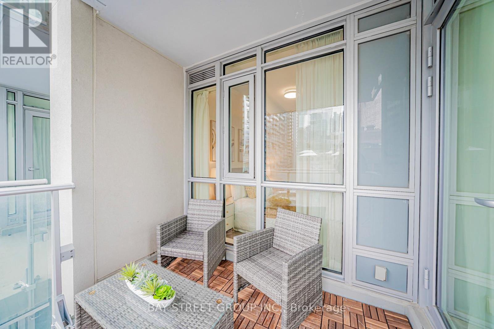 1502 - 30 Nelson Street, Toronto, Ontario  M5V 0H5 - Photo 43 - C13137916