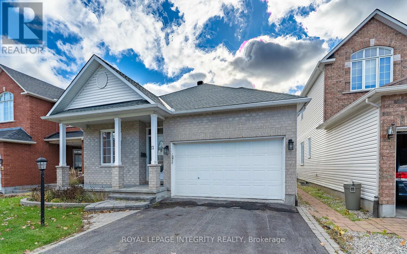 12 Maple Stand Way, Ottawa, Ontario  K2G 6P4 - Photo 2 - X13137922