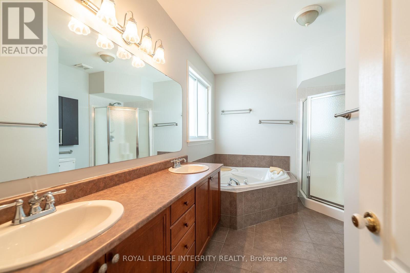 12 Maple Stand Way, Ottawa, Ontario  K2G 6P4 - Photo 20 - X13137922