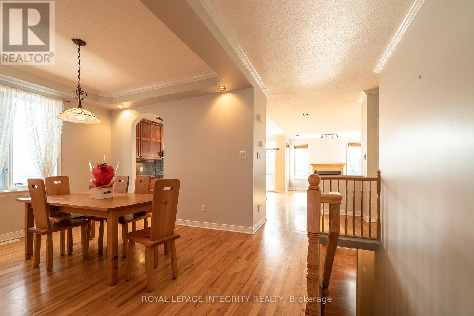 12 Maple Stand Way, Ottawa, Ontario  K2G 6P4 - Photo 5 - X13137922