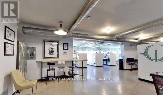200 - 1269 Dundas Street W, Toronto, Ontario  M6J 1H1 - Photo 2 - C12957278