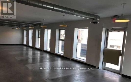 200 - 1269 Dundas Street W, Toronto, Ontario  M6J 1H1 - Photo 6 - C12957278