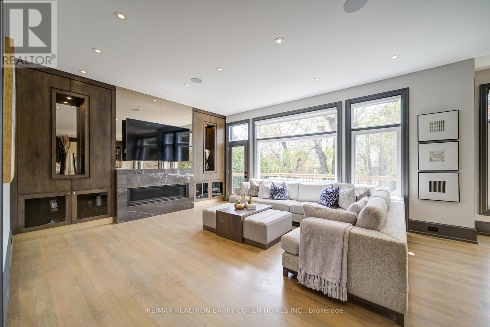 15 Ames Circle, Toronto, Ontario  M3B 3B9 - Photo 12 - C13137894
