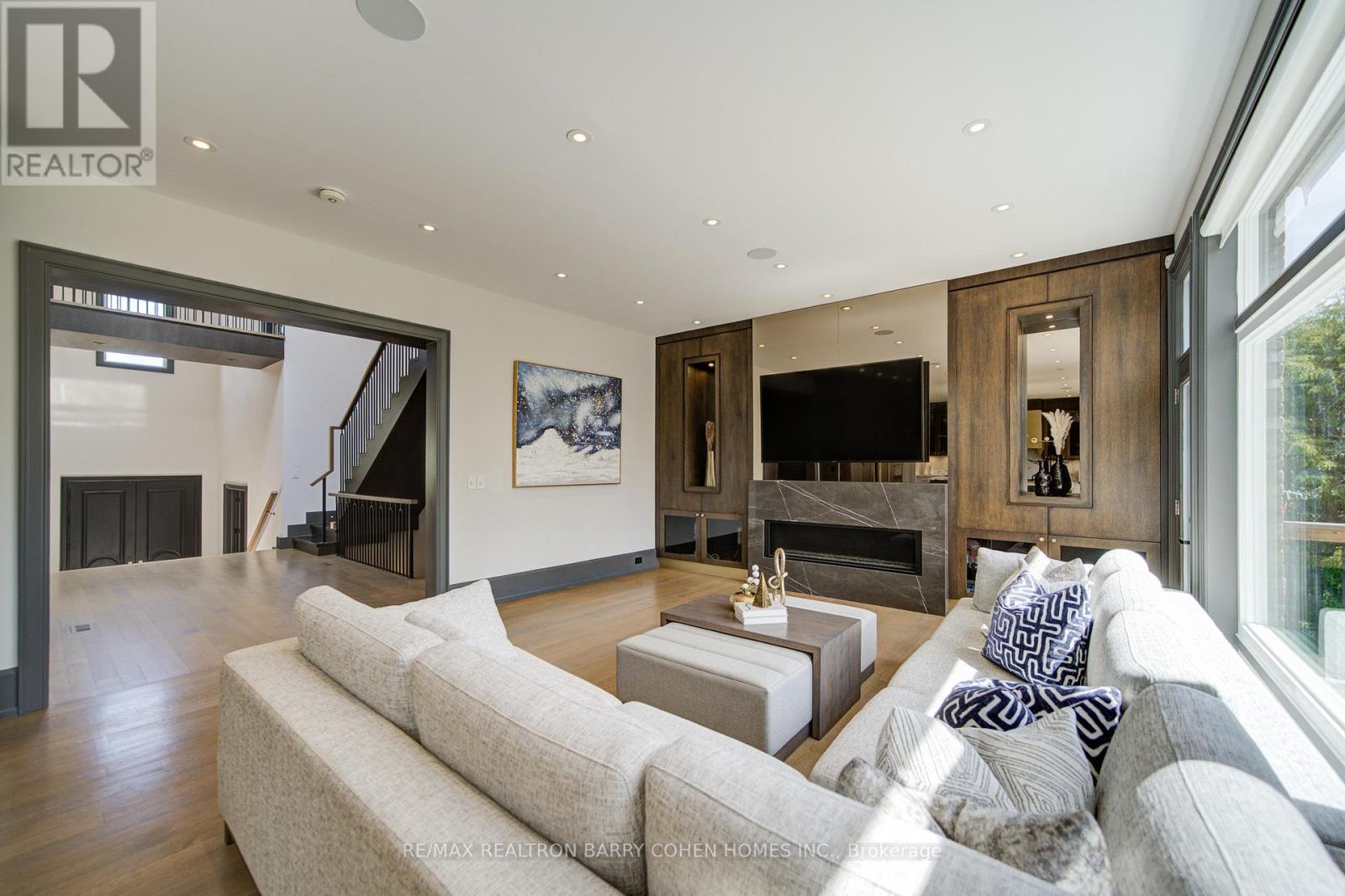 15 Ames Circle, Toronto, Ontario  M3B 3B9 - Photo 13 - C13137894