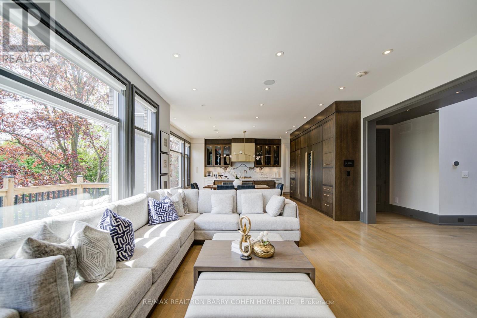 15 Ames Circle, Toronto, Ontario  M3B 3B9 - Photo 16 - C13137894