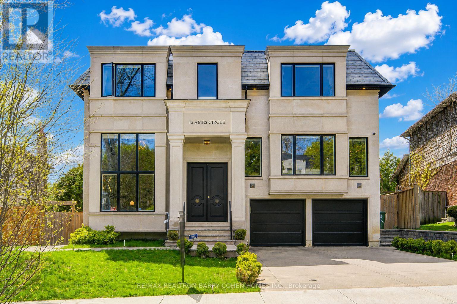 15 AMES CIRCLE, Toronto, Ontario