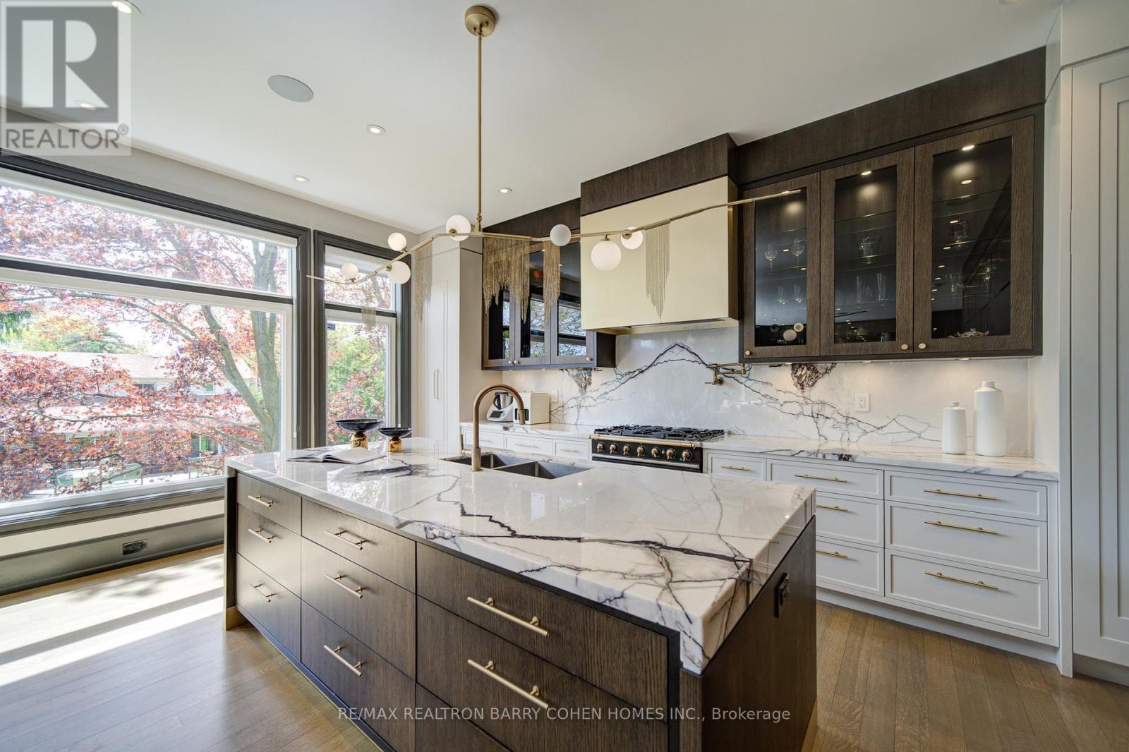 15 Ames Circle, Toronto, Ontario  M3B 3B9 - Photo 18 - C13137894