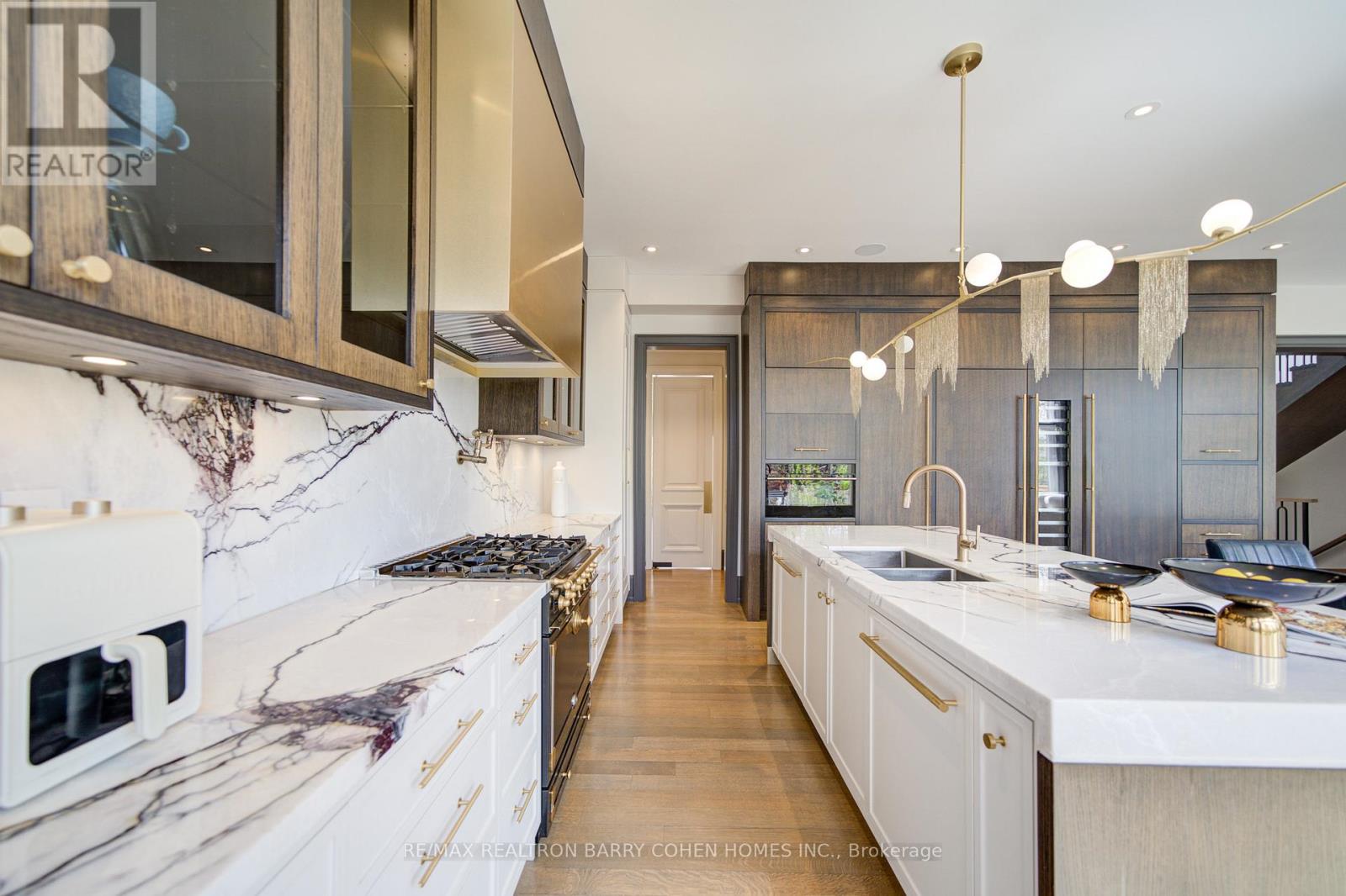 15 Ames Circle, Toronto, Ontario  M3B 3B9 - Photo 20 - C13137894